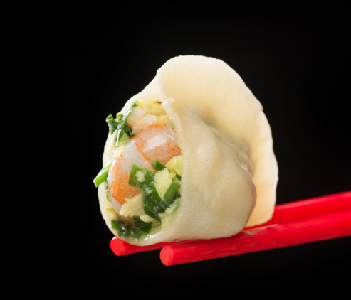 How does the dumpling machine make one dumpling and one shrimp dumpling?